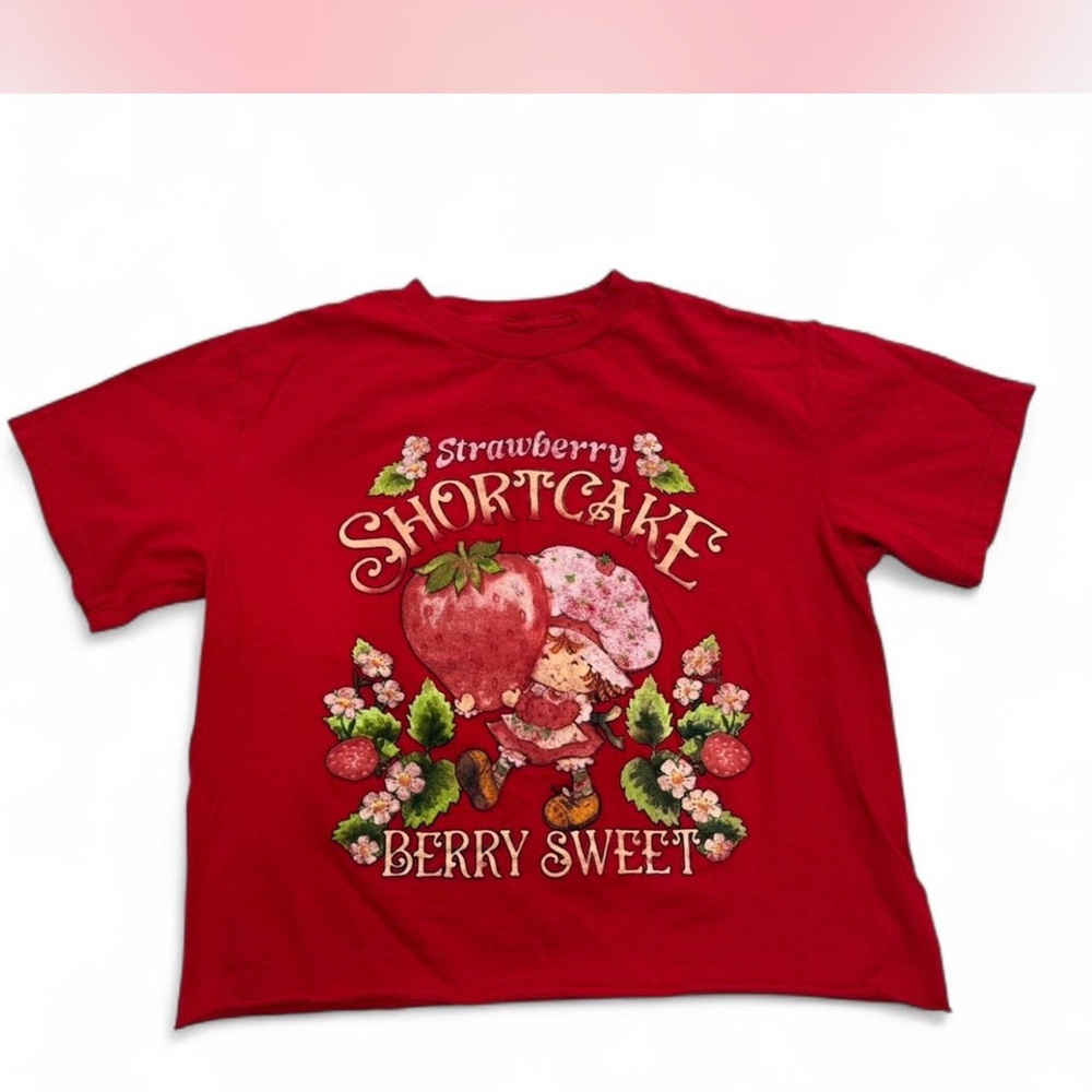 Strawberry shortcake crop top tee